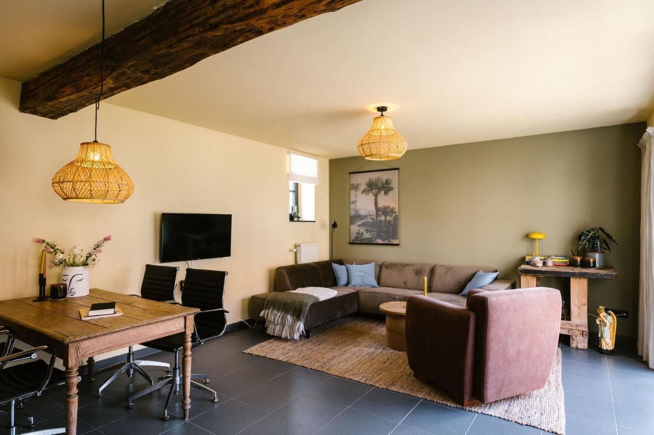 Hoeve De Reetjens - La Porcherie Bilzen Extérieur photo