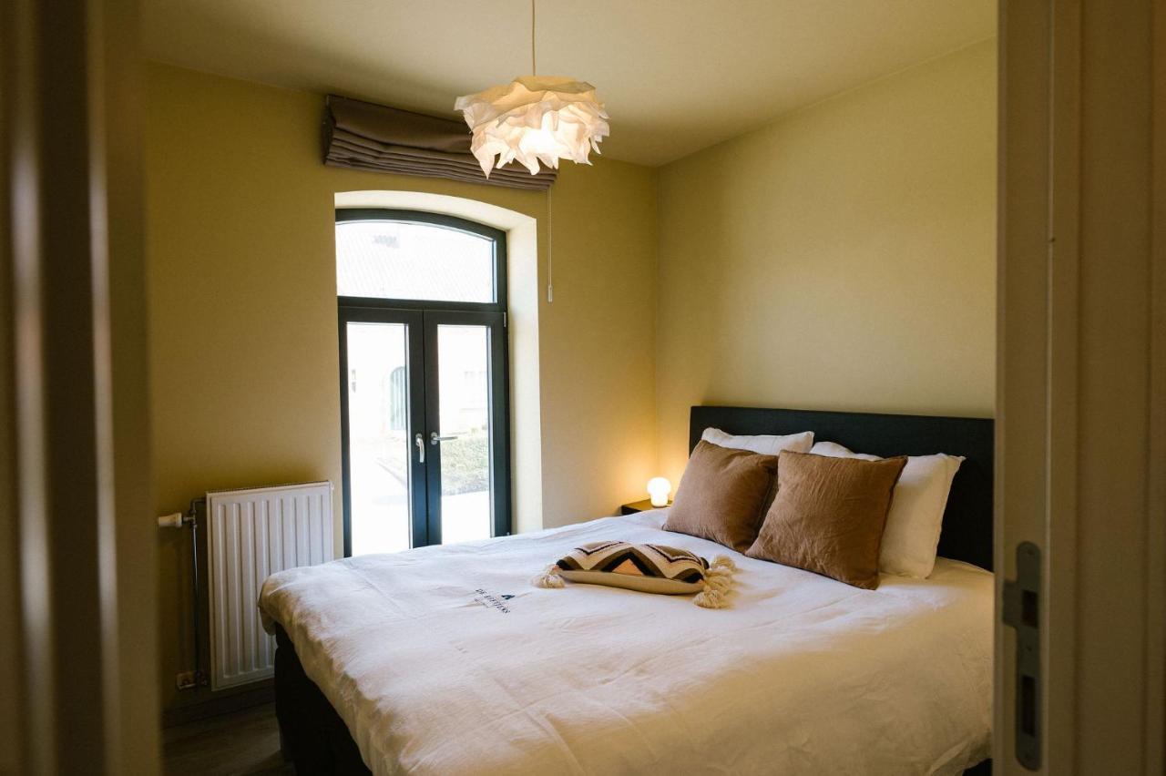 Hoeve De Reetjens - La Porcherie Bilzen Extérieur photo